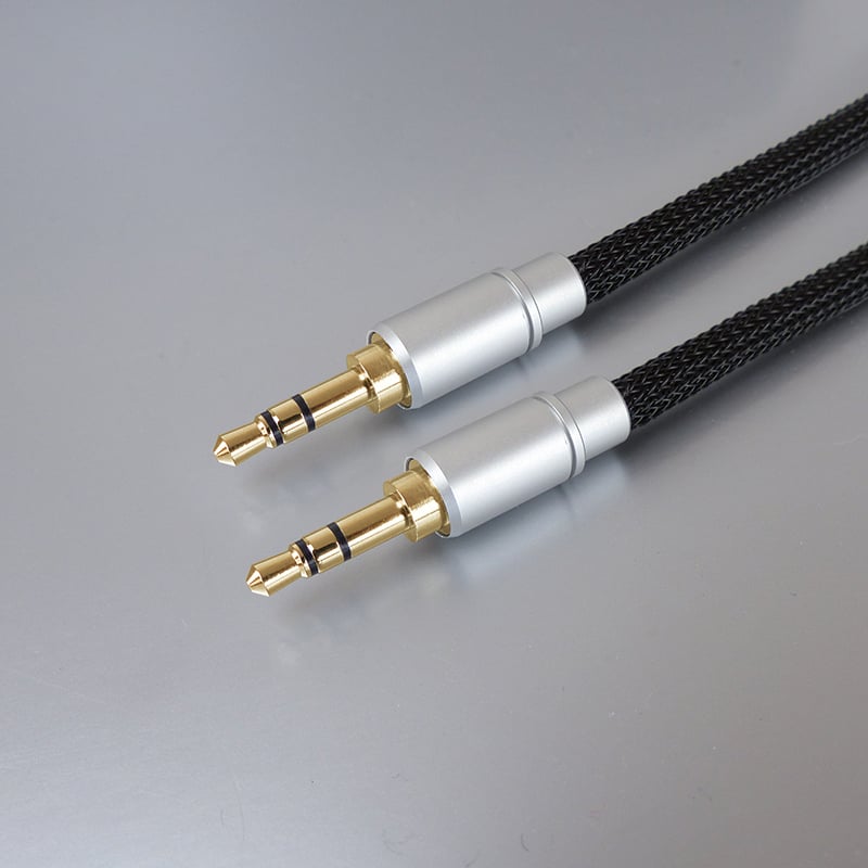 Dynavox 3,5mm Klinke Audiokabel Stereo (Stecker - Stecker) Dynavox 3,5mm Klinke Audiokabel Stereo (Stecker - Stecker)