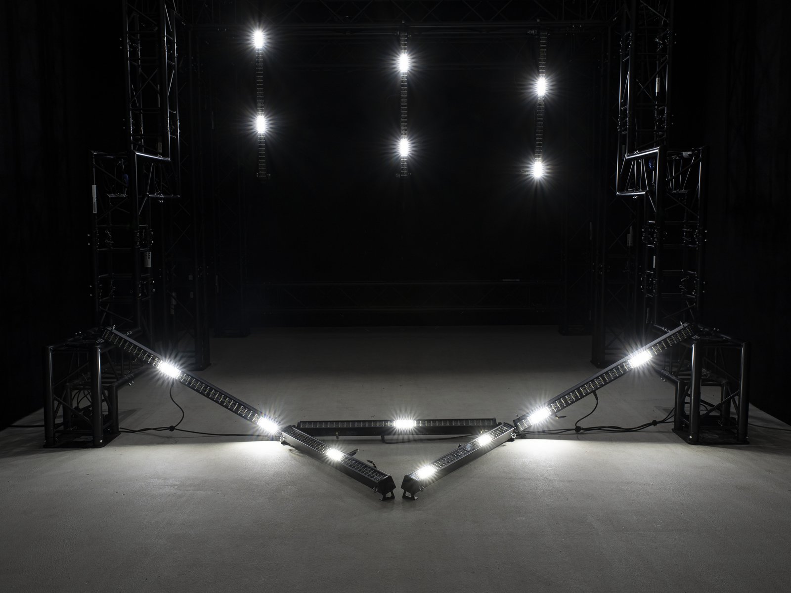 EUROLITE LED PIX-144/72 RGB/CW Leiste EUROLITE LED PIX-144/72 RGB/CW Leiste