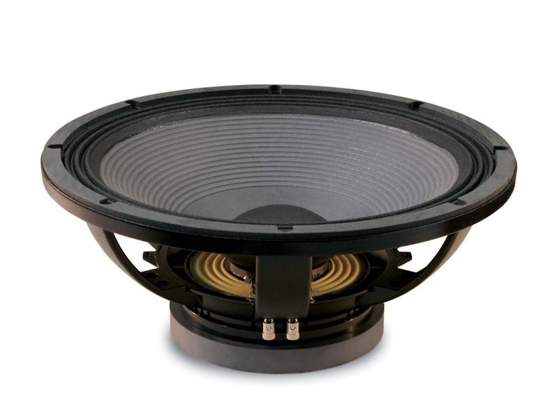 18LW2400 von Eighteensound