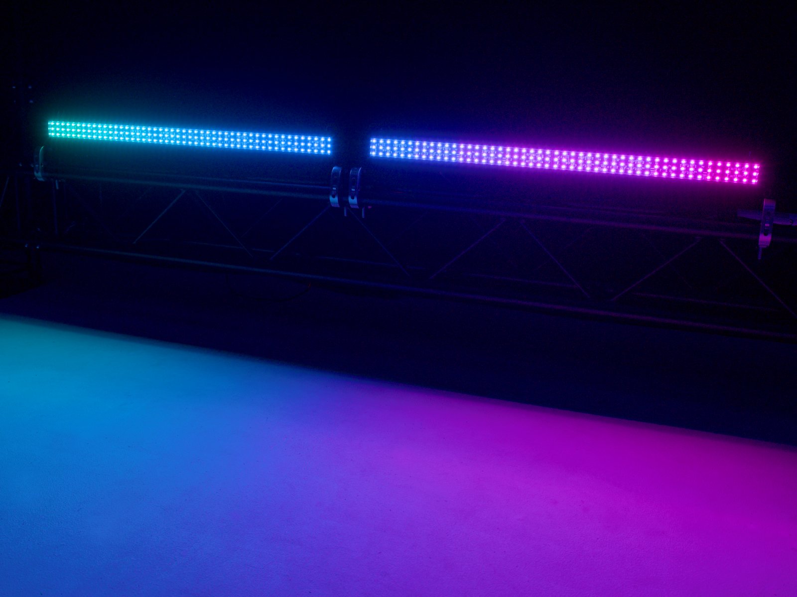 EUROLITE LED PIX-144 RGBW Leiste EUROLITE LED PIX-144 RGBW Leiste