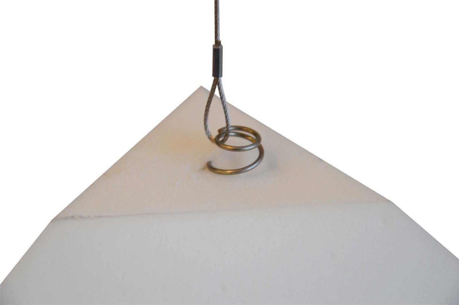 Akustik-Deckenwürfel aus BASOTECT®   Akustik-Deckenwürfel aus BASOTECT®