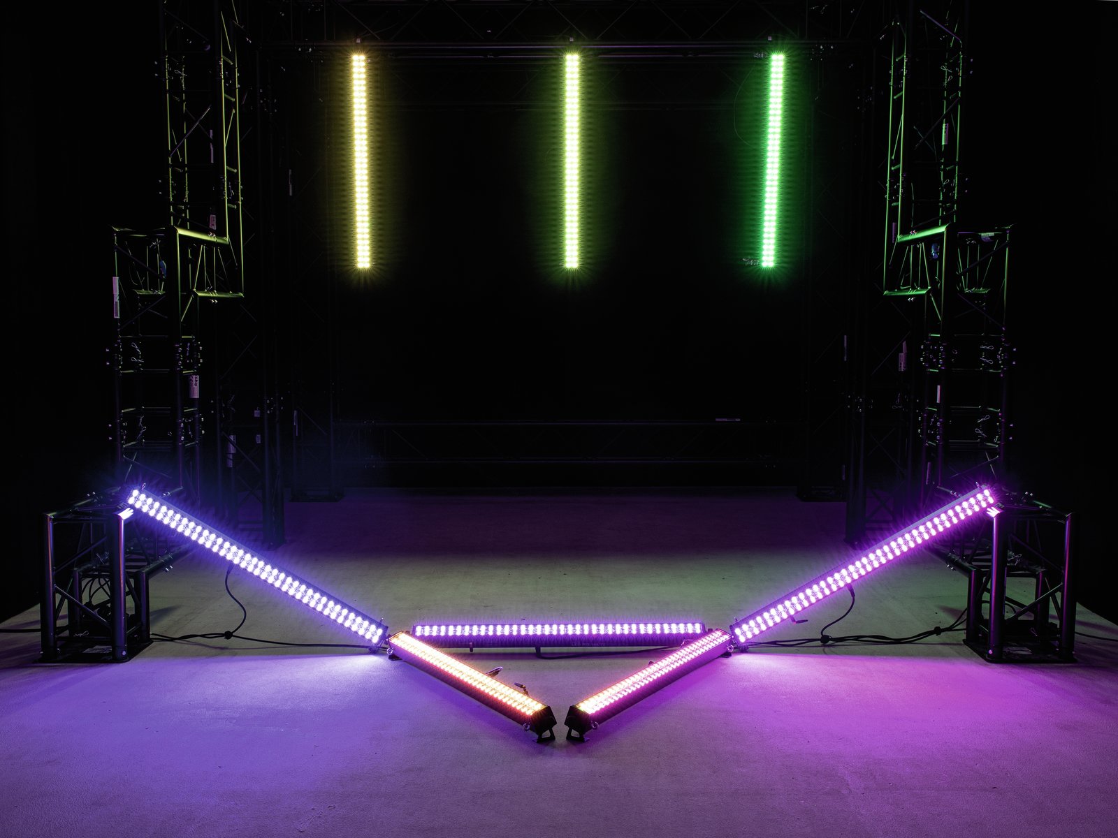 EUROLITE LED PIX-144/72 RGB/CW Leiste EUROLITE LED PIX-144/72 RGB/CW Leiste