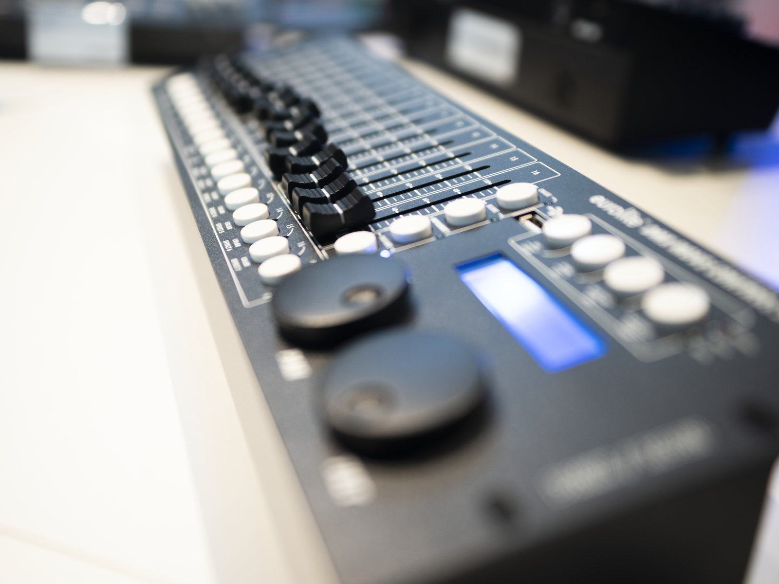 EUROLITE DMX Move Controller 512 EUROLITE DMX Move Controller 512